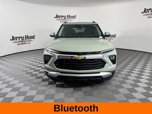 Used 2026 Chevrolet TrailBlazer LT w/ Driver Confidence Package image 5