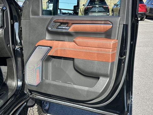 Certified 2024 GMC Sierra 2500 Denali Ultimate image 15