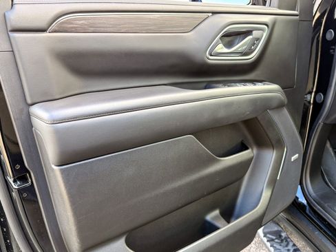 Certified 2024 Chevrolet Suburban Z71 w/ Off-Road Capability Package image 17