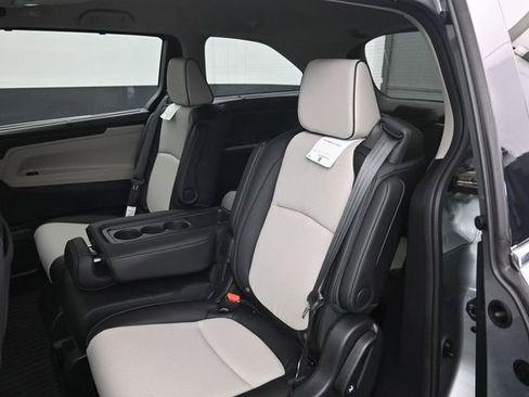New 2026 Honda Odyssey Elite image 30