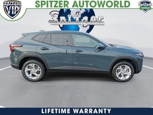 New 2026 Chevrolet Trax LS w/ LS Convenience Package image 9