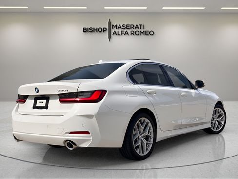 Used 2025 BMW 330i Sedan RWD image 5