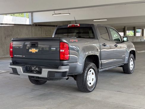 Used 2017 Chevrolet Colorado W/T AWD/4WD image 5
