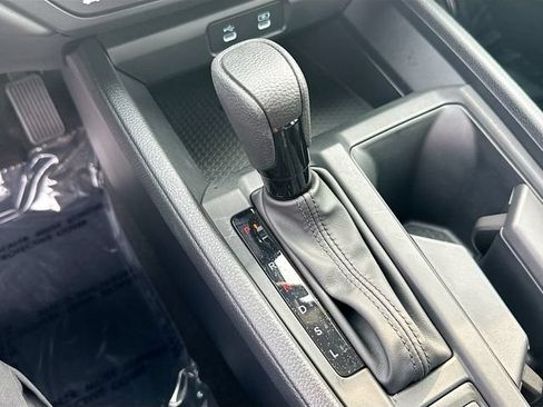 Certified 2025 Honda Accord SE image 19