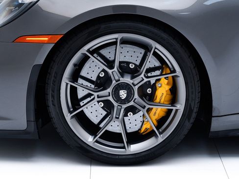 Used 2023 Porsche 911 GT3 image 12