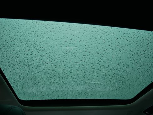 Used 2023 Land Rover Range Rover Autobiography image 21