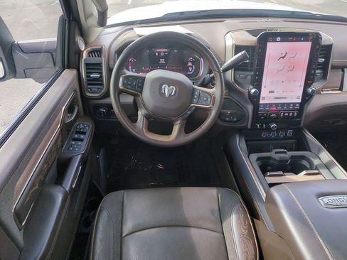 Used 2025 RAM 2500 Limited image 17