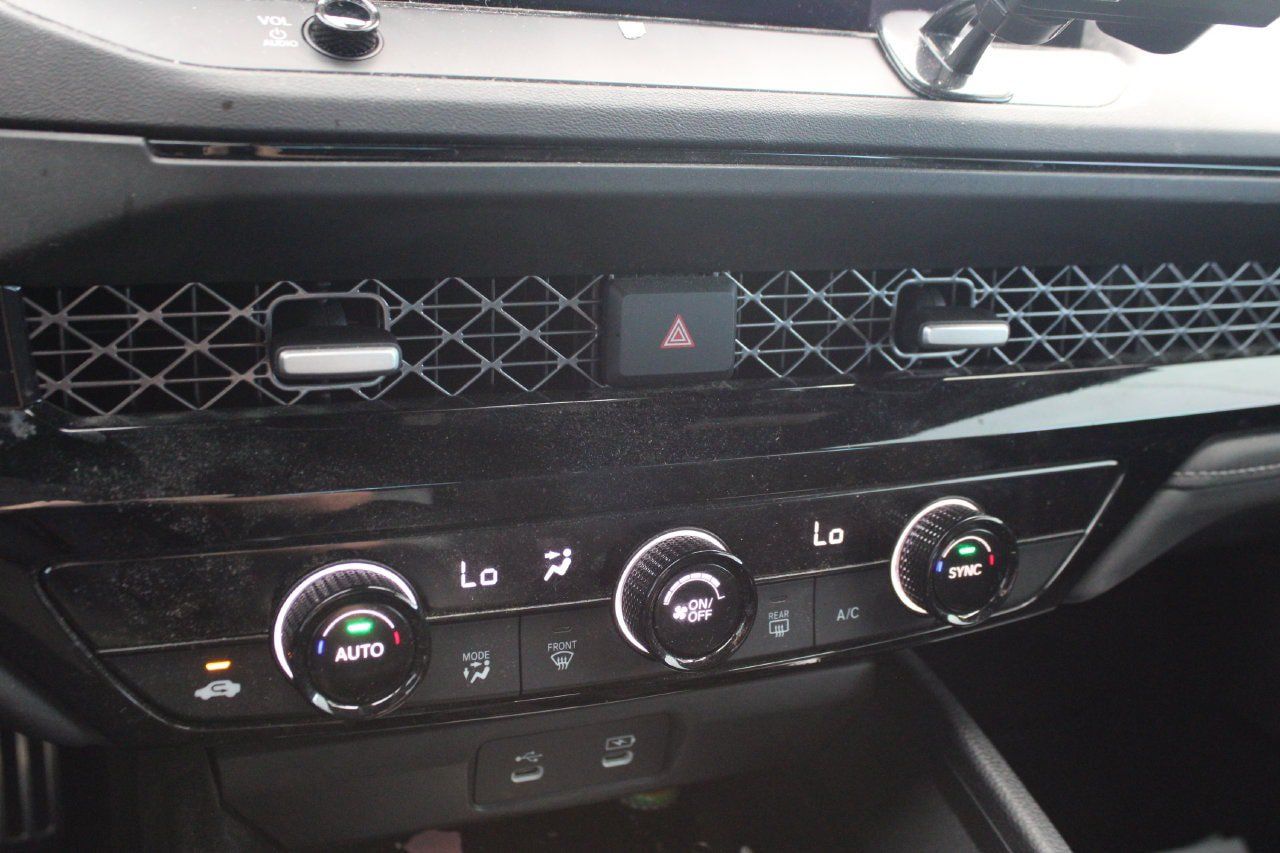 Used 2023 Honda Accord Sport image 15