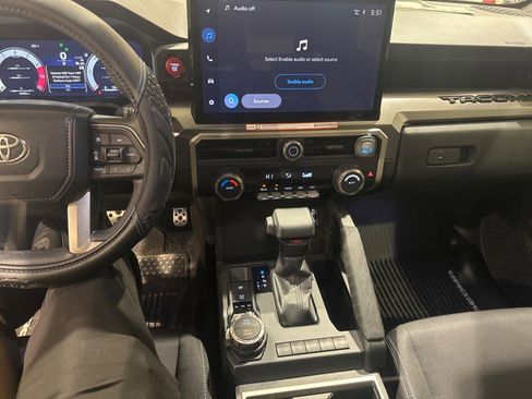 Certified 2025 Toyota Tacoma TRD Sport AWD/4WD image 38