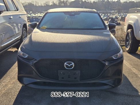 Used 2021 MAZDA MAZDA3 s image 2