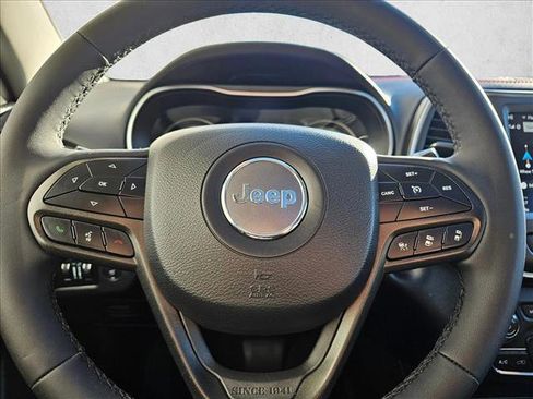 Used 2021 Jeep Cherokee Trailhawk w/ Sun, Sound & Nav Group image 21