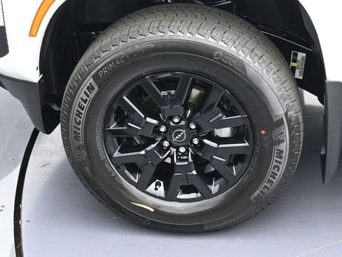 New 2026 Nissan Frontier SV AWD/4WD image 24