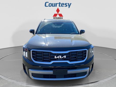 Used 2023 Kia Telluride S AWD/4WD image 9