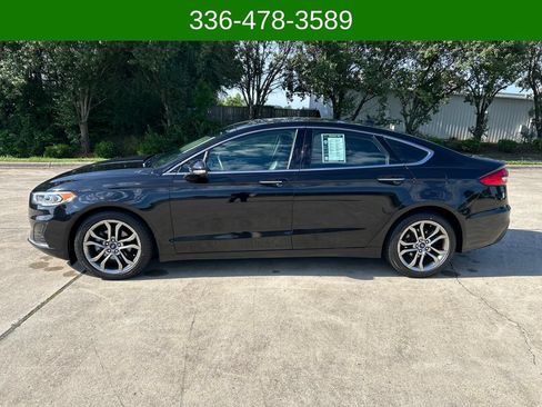 Used 2019 Ford Fusion SEL FWD image 2
