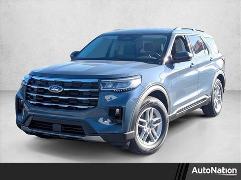 New 2026 Ford Explorer Active w/ Active Comfort Package image 1