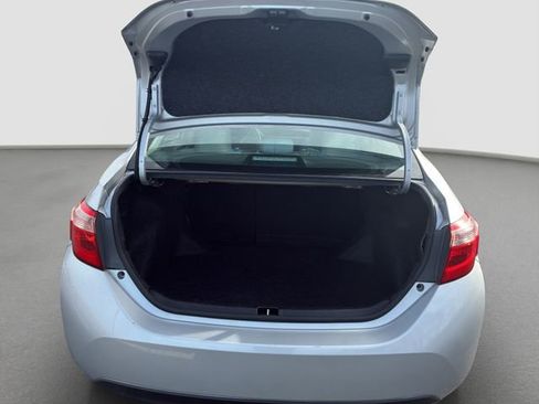 Used 2017 Toyota Corolla LE image 20