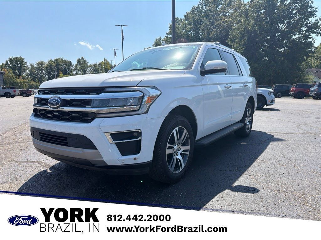 Used 2024 Ford Expedition Limited AWD/4WD image 1