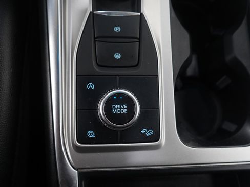 Used 2021 Ford Explorer Limited w/ Equipment Group 301A image 28