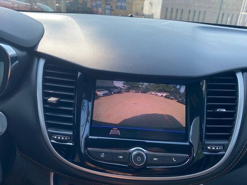 Used 2021 Chevrolet Trax LS FWD image 25