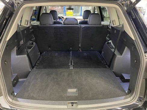 Used 2024 Volkswagen Atlas SE image 52