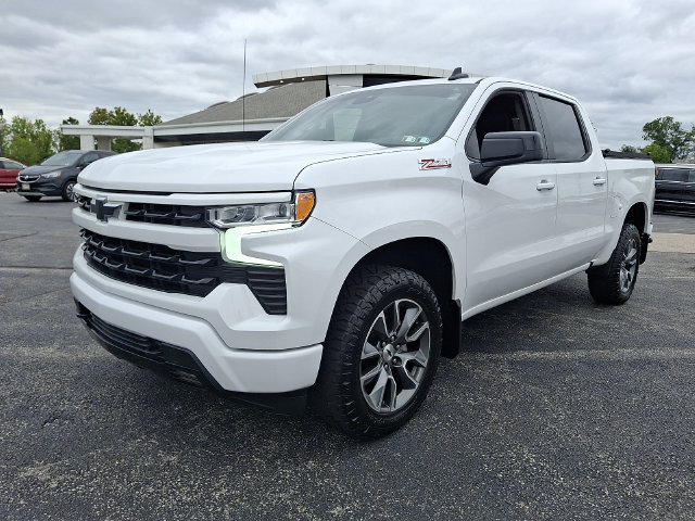 Certified 2024 Chevrolet Silverado 1500 RST w/ Z71 Off-Road Package AWD/4WD image 3