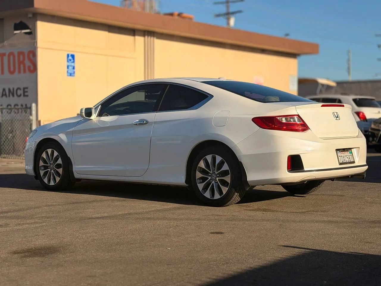 Used 2014 Honda Accord EX-L image 9