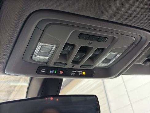 Used 2019 Chevrolet Silverado 1500 RST w/ True North Edition image 35