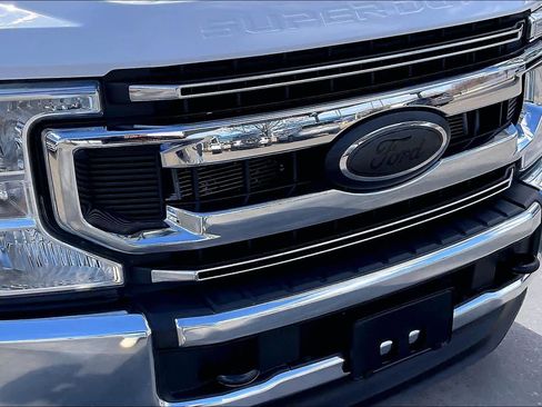 Used 2021 Ford F250 XL w/ STX Appearance Package image 28