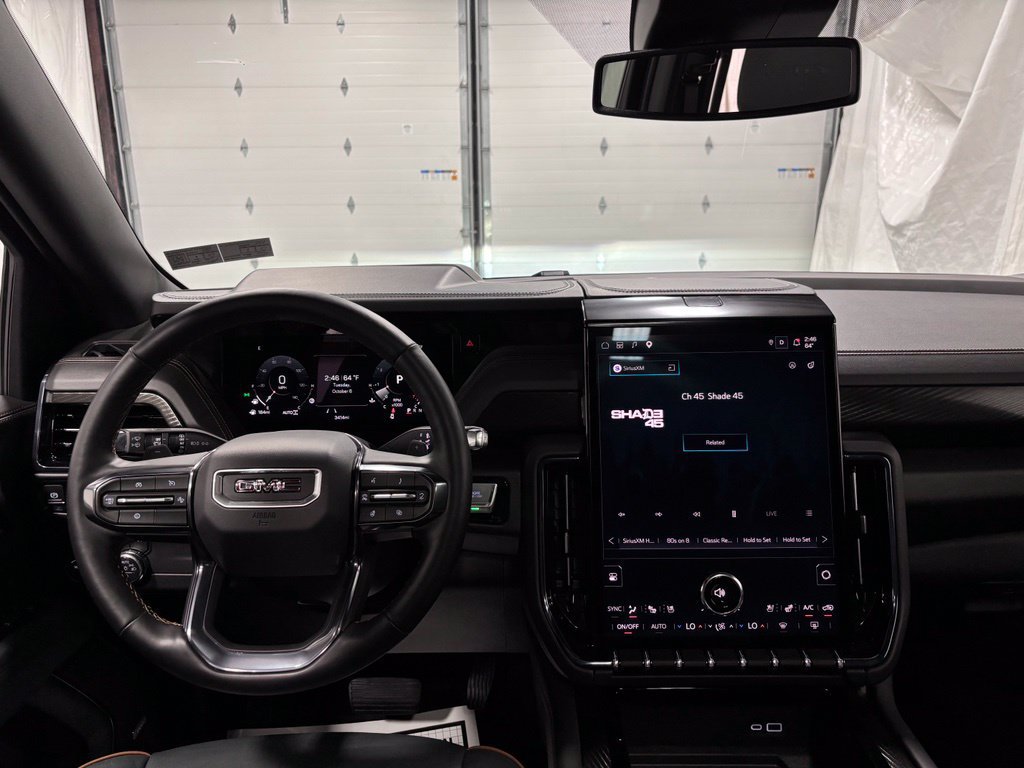 Used 2026 GMC Yukon XL AT4 AWD/4WD image 16
