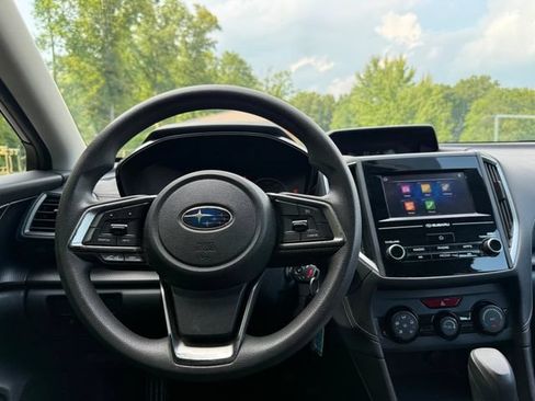 Used 2018 Subaru Impreza 2.0i AWD/4WD image 9
