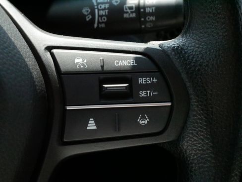 Used 2023 Honda CR-V LX image 25