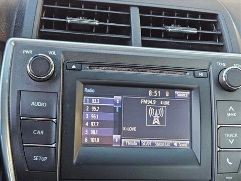 Used 2015 Toyota Camry SE image 14