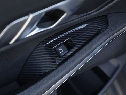 Used 2021 BMW 330i xDrive Sedan w/ Convenience Package image 24