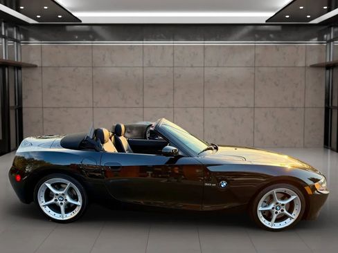 Used 2006 BMW Z4 3.0si image 21
