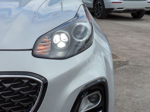 Certified 2021 Kia Sportage EX w/ EX Technology Package image 10