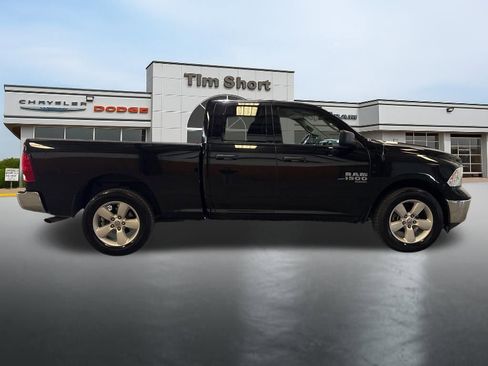 Used 2024 RAM 1500 Classic SLT AWD/4WD image 6