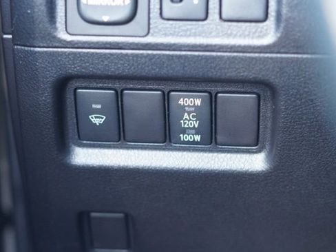 Used 2016 Toyota 4Runner SR5 image 18