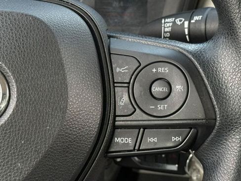 Used 2021 Toyota Corolla LE w/ Carpet Mat Package (TMS) FWD image 15