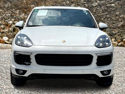 Used 2018 Porsche Cayenne Platinum Edition w/ Premium Package Plus image 3