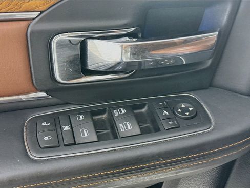 Used 2016 RAM 1500 Laramie Longhorn w/ Convenience Group AWD/4WD image 21