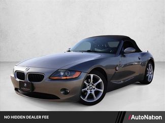Used 2003 BMW Z4 2.5i RWD video 1