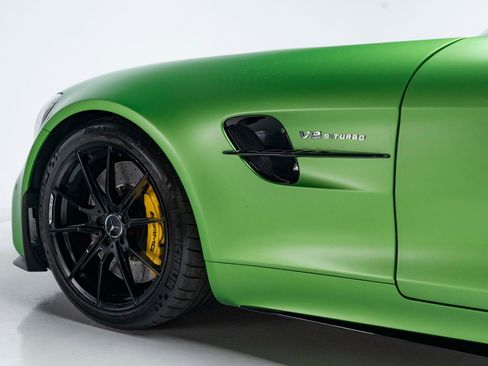 Used 2020 Mercedes-Benz AMG GT R image 65