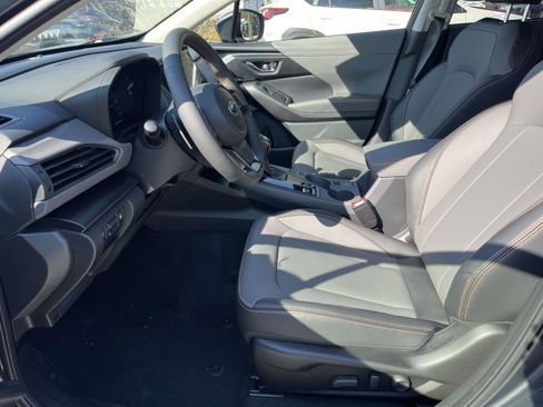 New 2026 Subaru Crosstrek 2.5i Limited w/ Crosstrek Mirror Package image 5