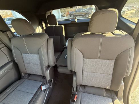 New 2026 GMC Acadia Elevation image 19