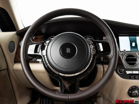 Used 2015 Rolls-Royce Wraith image 24