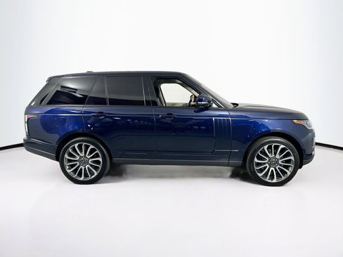 Used 2020 Land Rover Range Rover HSE image 4