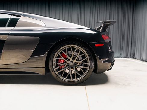 Used 2018 Audi R8 V10 image 38