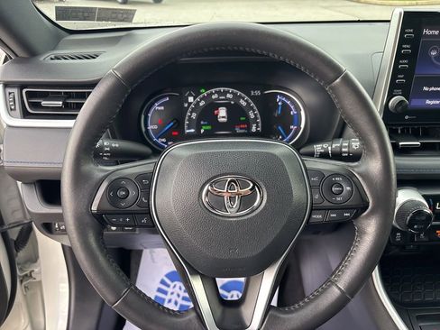 Used 2022 Toyota RAV4 XSE w/ XSE Grade Weather Package AWD/4WD image 18