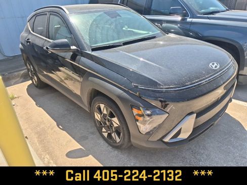Used 2025 Hyundai Kona SEL FWD image 24