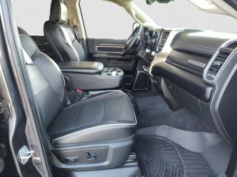 Used 2024 RAM 2500 Laramie w/ Safety Group AWD/4WD image 19